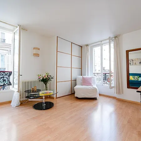 דירה Bright And Lovely Parisian *